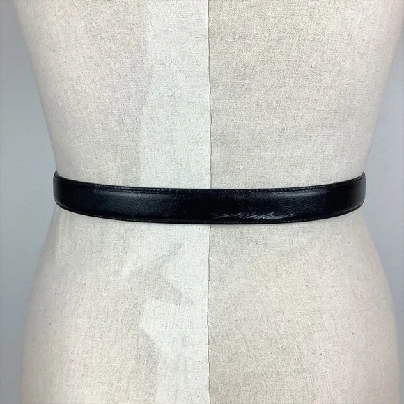 Women’s Black Bonded Leather Belt Size 26-28 - Picture 4 of 8